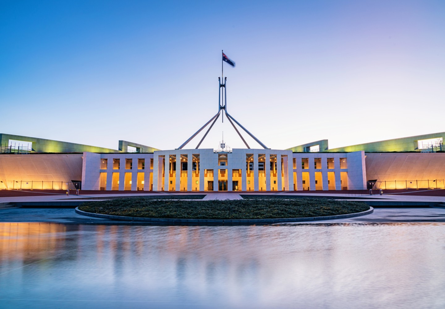 Inquiry into online gambling and its impacts on those experiencing gambling harm